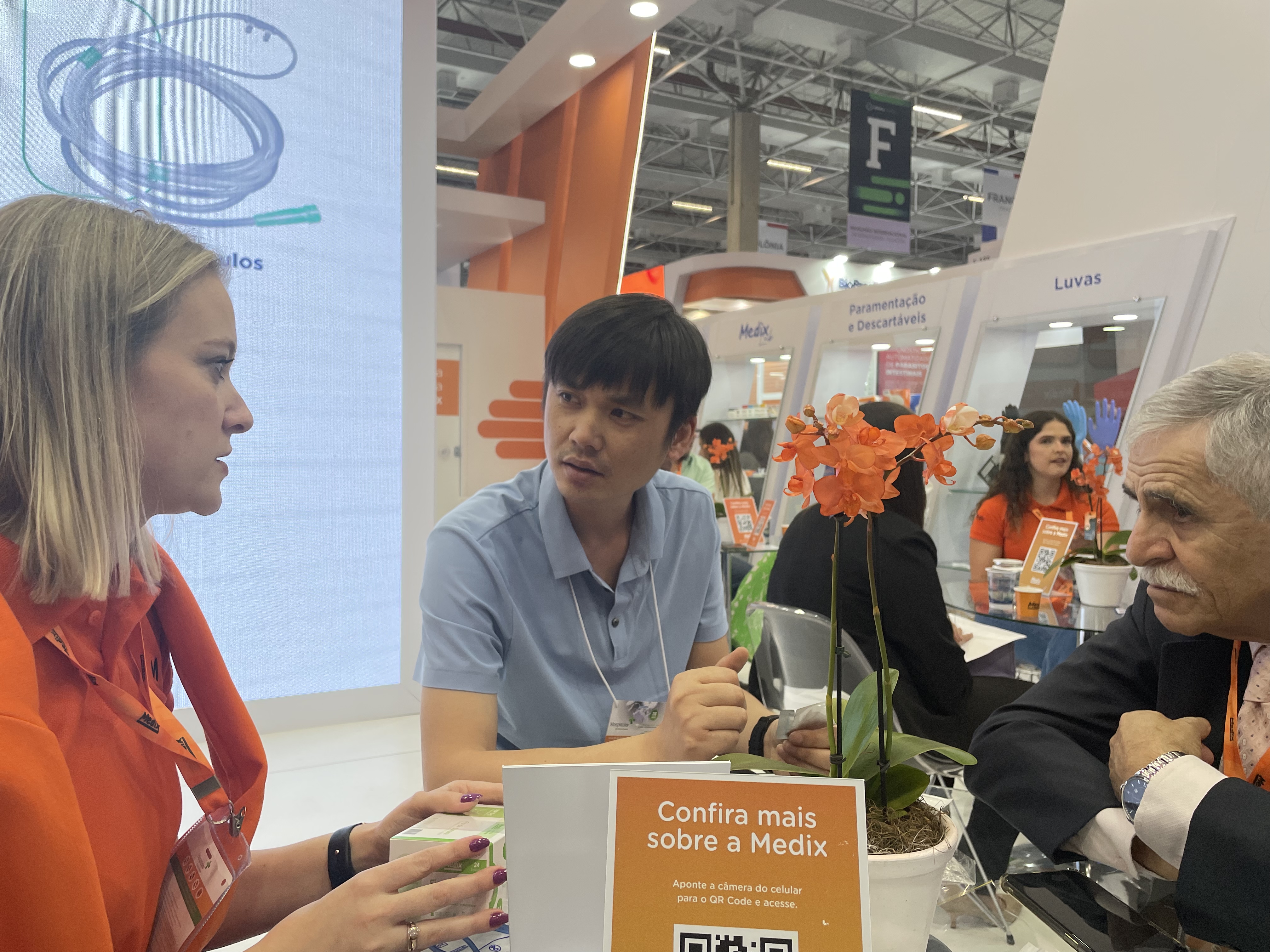 HOSPITALAR! We are here at the Brazilian exhibition!